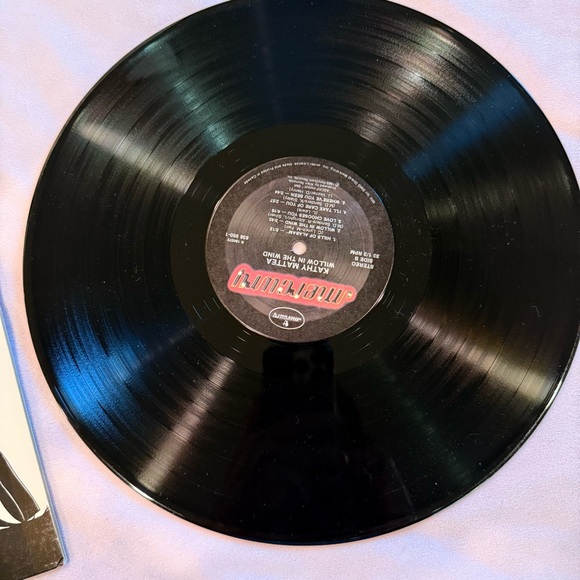 - Kathy Mattea Willow in the Wind Vinyl Record - Picture 6 of 7